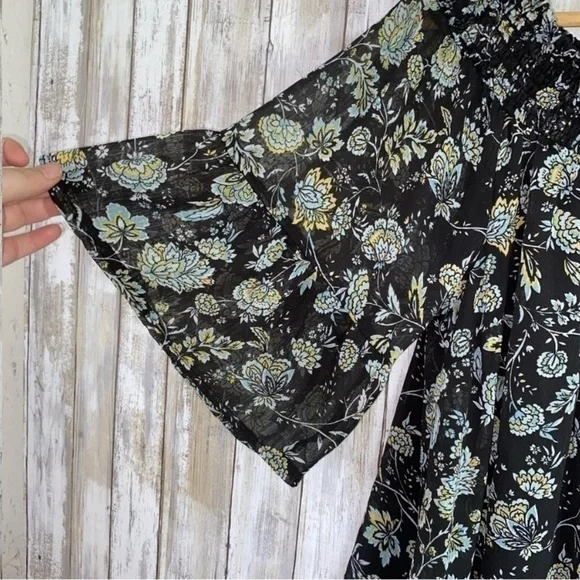 Torrid Off The Shoulder Chiffon Floral Blouse - Picture 4 of 6